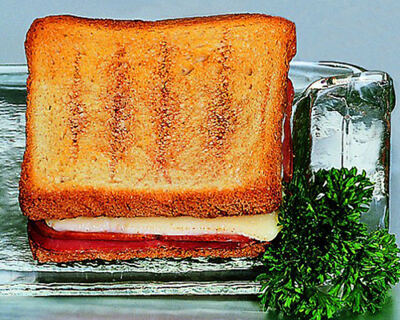 Schinken Käse Toast 24 x 140 g Ungarn